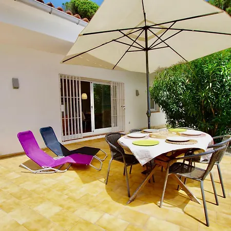 V&v Lloret-villa Estrella, Vistas Al Mar וילה