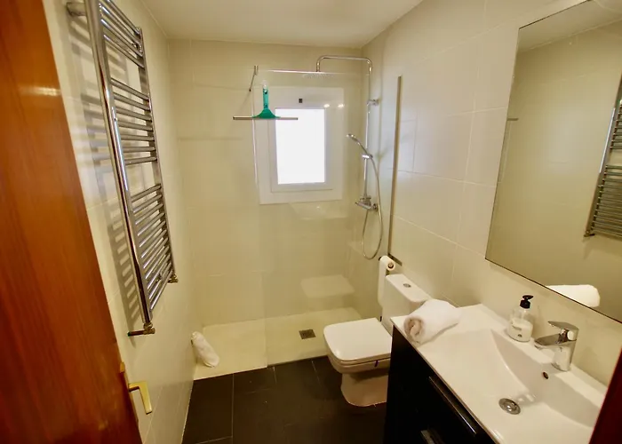 Villa V&v Lloret-villa Estrella, Vistas Al Mar